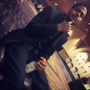 Meet your Posher, Antonio